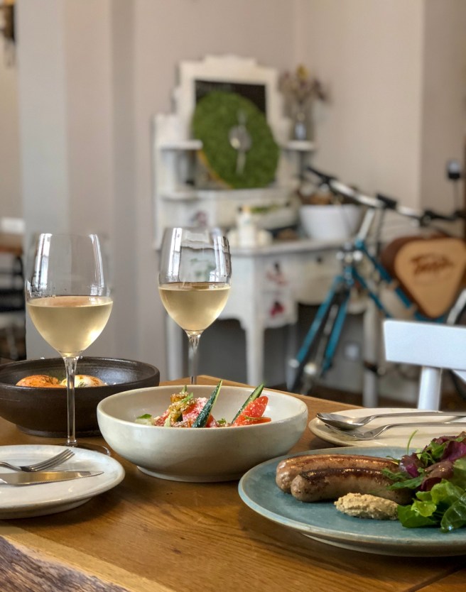 b4e6fa77-af33-4e9b-ba35-35b630aa1a00